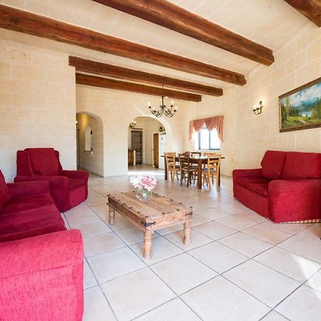Sunset - Holiday Farmhouse With Large Private Pool In Island Of Gozo Надур Екстер'єр фото