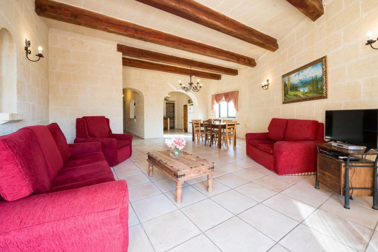 Sunset - Holiday Farmhouse With Large Private Pool In Island Of Gozo Надур Екстер'єр фото