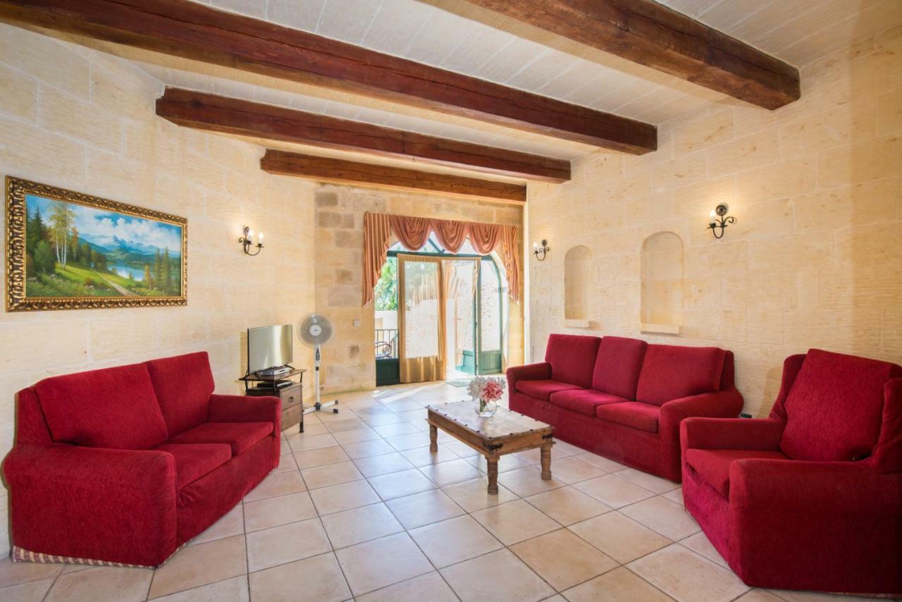 Sunset - Holiday Farmhouse With Large Private Pool In Island Of Gozo Надур Екстер'єр фото